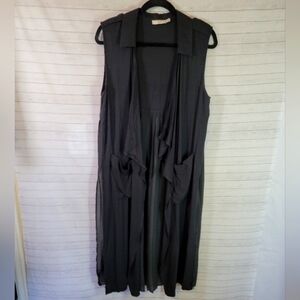 LUSH SLEEVELESS SHEER BLACK DUSTER W FRONT POCKETS, SZ MEDIUM